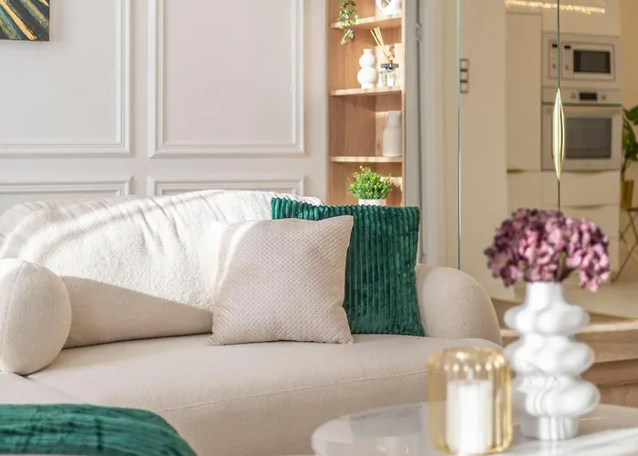 Luxurious Charming E47 Center By Prestige Homes Budapešť