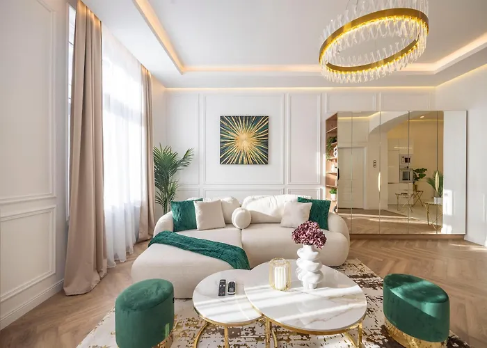 Luxurious Charming E47 Center By Prestige Homes *