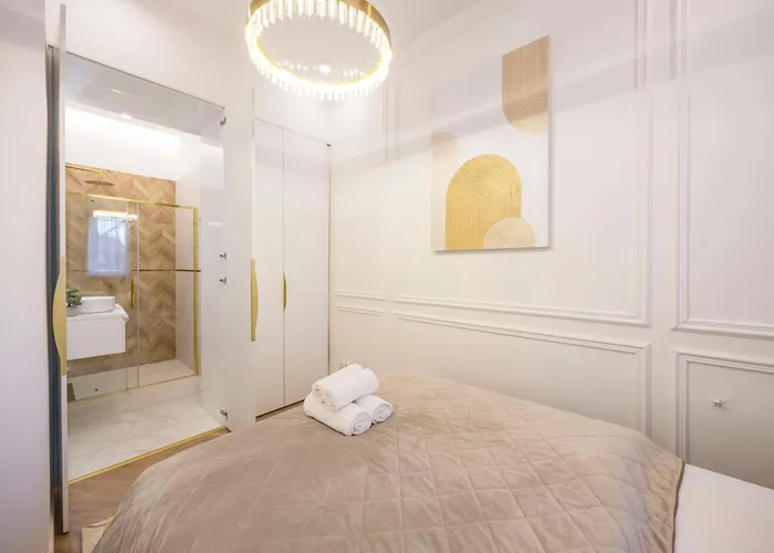 Luxurious Charming E47 Center By Prestige Homes Apartmán Budapešť