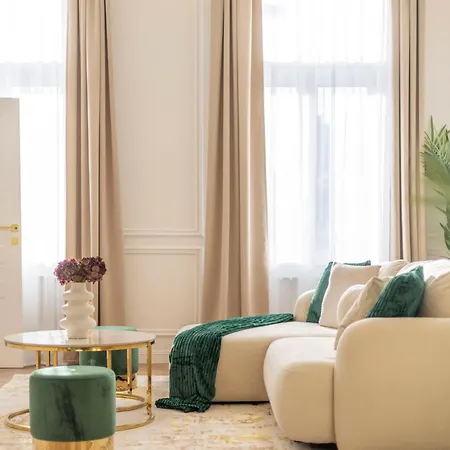 Appartement Luxurious Charming E47 Center By Prestige Homes